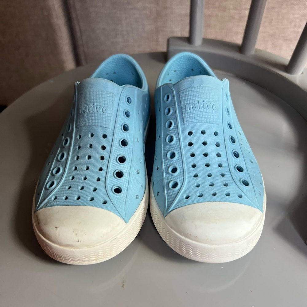 Native Kids Shoes - Light Blue and White